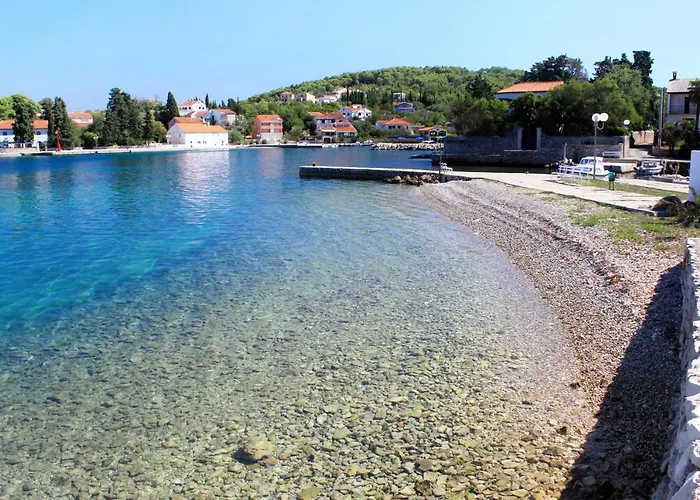 بيت للعطل House With A Parking Space