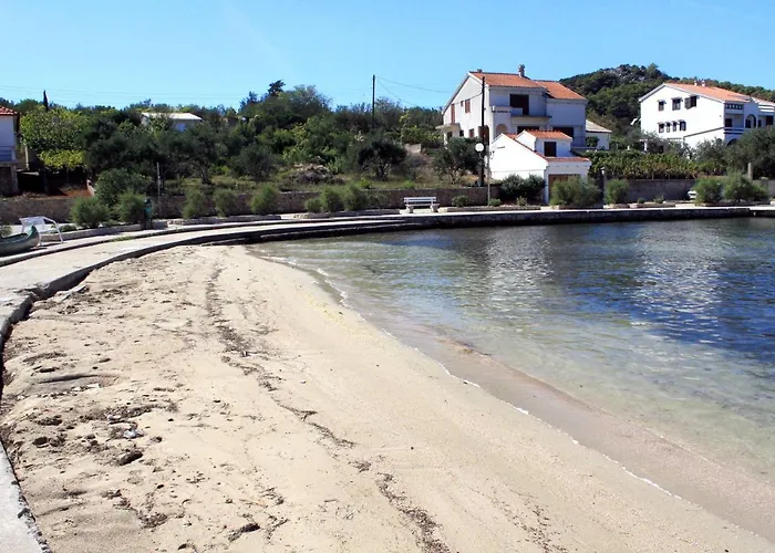 House With A Parking Space Hébergement de vacances